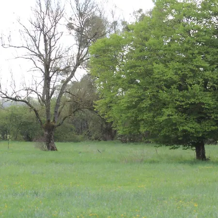 In Erloy, Oise Valley Nyaraló